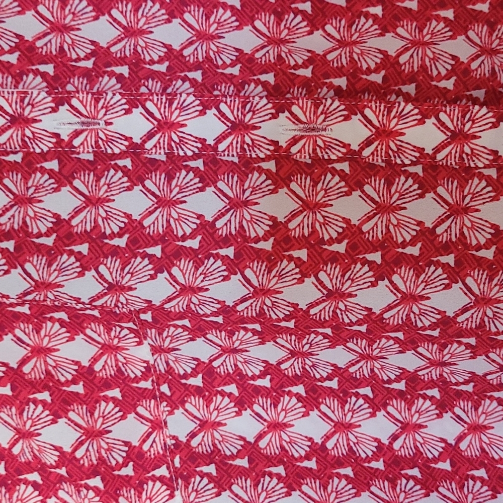 Blouse - Picture 2 of 3